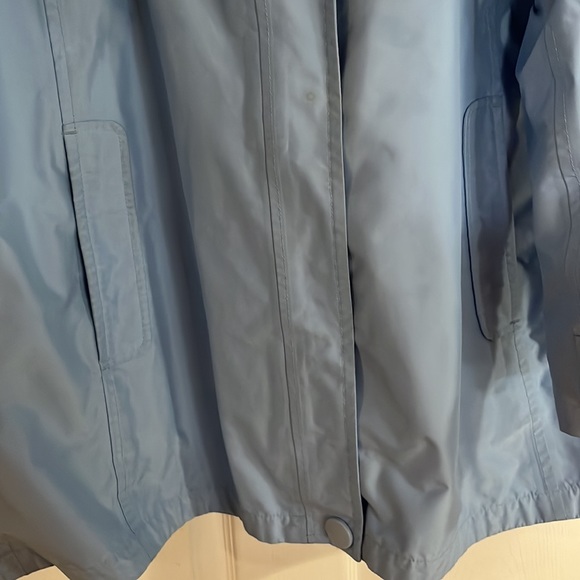 L.L. Bean Rain Coat - Picture 4 of 10